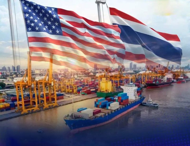 Thailands Handels- und Exportsektoren befinden sich angesichts der Eskalation des Handelskriegs zwischen den USA und China in höchster Alarmbereitschaft, da die potenziellen Auswirkungen auf die Wirtschaft des Landes spürbar sein werden.Ökonomen warnen, dass die durch die Kluft zwischen den beiden Großmächten angeheizten globalen Handelsunsicherheiten die wirtschaftliche Stabilität Thailands gefährden könnten.