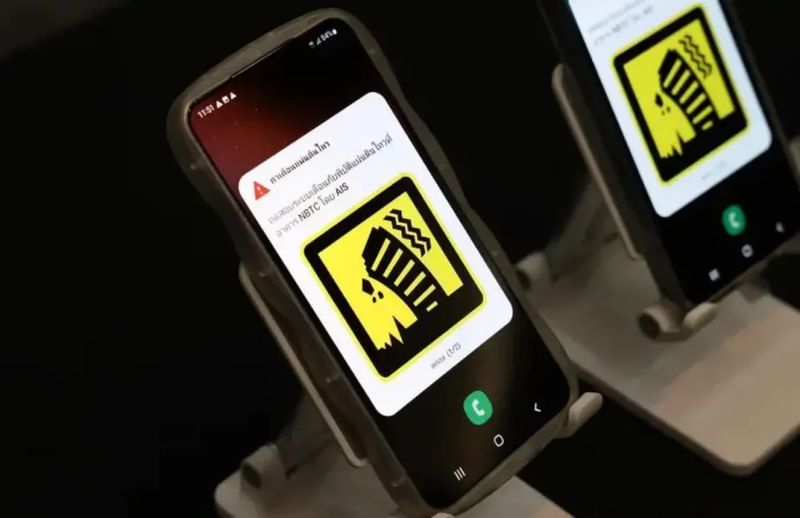Thailand wird ab Freitag, dem 2. Mai, sein hochmodernes Notfallwarnsystem mit einer Reihe wichtiger Tests unter Einsatz der Cell-Broadcast-Technologie aktivieren.Die Initiative wird vom Department of Disaster Prevention and Mitigation (DDPM) in Zusammenarbeit mit den führenden Mobilfunkbetreibern des Landes geleitet und zielt auf über 120 Millionen Mobiltelefonnummern auf Android- und iOS-Plattformen ab.