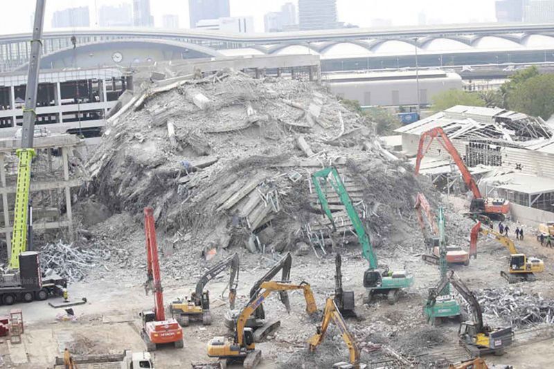 Die Polizei bereitet eine Anklage gegen Ingenieure und Beamte des staatlichen Rechnungshofs vor, die zum Einsturz des Gebäudes des staatlichen Rechnungshofs (State Audit Office, SAO) in Bangkok während des Erdbebens vom 28. März beigetragen haben .