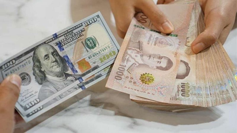 Der thailändische Baht gerät diese Woche erneut unter Druck, da er gegenüber dem steigenden US-Dollar schwankt. Grund dafür ist eine vorübergehende Pause im Zollkrieg zwischen den USA und China. Währungsanalysten erwarten, dass der Baht aufgrund der Schwankungen der globalen Marktstimmung gegenüber dem Dollar auf 33,80 fallen könnte.