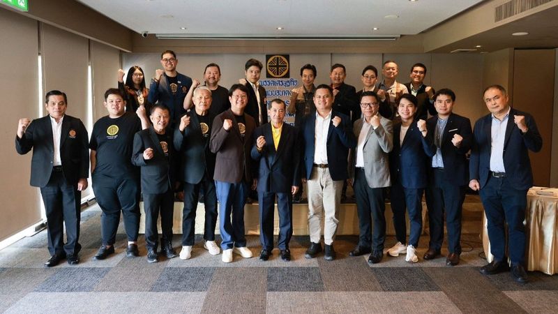Diese thailändische politische Fraktion, die kürzlich in Wirtschaftspartei umbenannt wurde, sorgt für Aufsehen, indem sie die Todesstrafe für Staatsbeamte vorschlägt, die der Korruption schuldig gesprochen wurden. Dies stellt eine mutige Strategie zur Bekämpfung der anhaltenden Korruptionsprobleme des Landes dar.