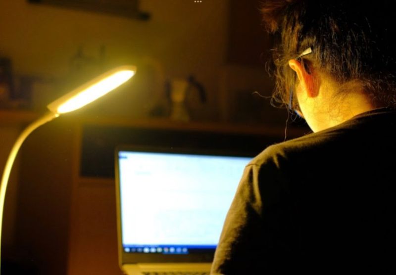 Die National Cyber Security Agency (NCSA) hat nach der Entdeckung von über einer Million durchgesickerter Benutzeranmeldeinformationen eine dringende Warnung herausgegeben und macht Raubkopien als Hauptursache für schwerwiegende Cyberbedrohungen für Einzelpersonen und Organisationen verantwortlich.