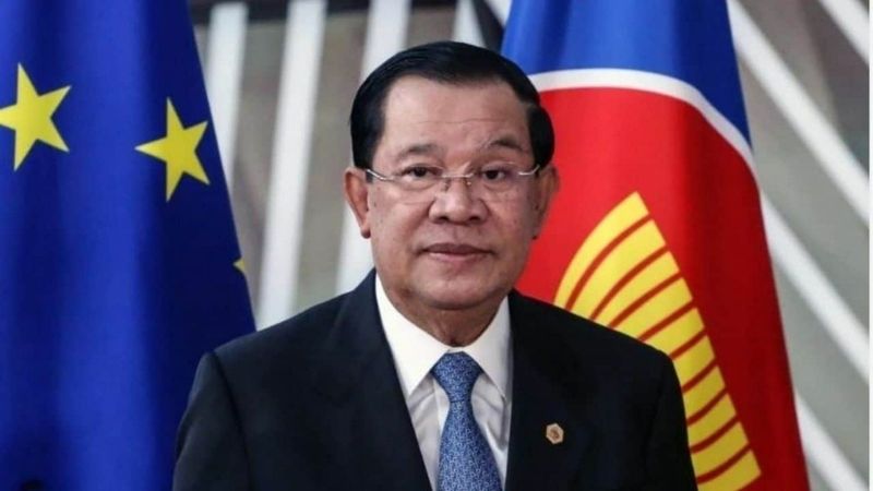 Die Spannungen zwischen Kambodscha und Thailand eskalieren weiter. Kambodscha erwägt offen erhebliche kulturelle und wirtschaftliche Sanktionen. Senatspräsident Hun Sen forderte die kambodschanische Regierung auf, drastische Maßnahmen zu erwägen, darunter ein Verbot thailändischer Filme und einen Importstopp thailändischer Waren. Dieser Schritt ist eine Reaktion auf die nach Hun Sens Einschätzung zunehmende Feindseligkeit extremistischer Gruppierungen in Thailand.