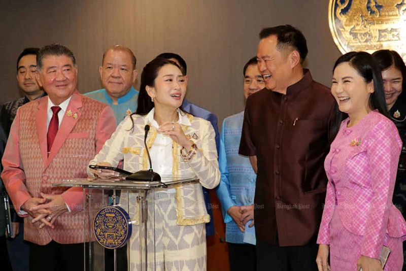 Das Ausscheiden der Bhumjaithai Partei ist angesichts der wachsenden Herausforderungen das geringste Problem für die Regierung von Premierministerin Paetongtarn Shinawatra. Die von der Pheu Thai Partei geführte Regierung sieht sich mit Turbulenzen konfrontiert und bereitet sich auf Rechtsstreitigkeiten vor, da sich die aus der Koalition verdrängte Bhumjaithai Partei dem Oppositionsblock anschließt.