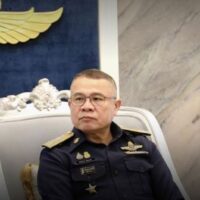Der Kommandant der thailändischen Luftwaffe versichert der Nation schnelle Reaktionsfähigkeit und die Bereitschaft, die Souveränität innerhalb von fünf Minuten zu verteidigen. Air Chief Marshal Phanpakdee Patthanakul, Kommandant der Königlich Thailändischen Luftwaffe, sprach über die Vorbereitungen für mögliche Grenzzwischenfälle mit Kambodscha.