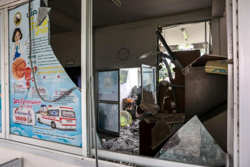 Die thailändischen und kambodschanischen Staatschefs werden am Montag Gespräche führen, um den tödlichsten Konflikt zwischen den beiden südostasiatischen Ländern seit über einem Jahrzehnt zu beenden. Die Friedensinitiative geht auf den Willen des US-Präsidenten Donald Trump zurück, der mit der Drohung von Zöllen einen Waffenstillstand herbeiführen wollte.