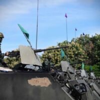 Die Königlich Thailändische Armee hat am Dienstagmorgen gegen die jüngste Explosion einer kambodschanischen Landmine in einem Grenzgebiet der thailändischen Provinz Surin protestiert und erklärt, sie könne von ihrem Recht auf Selbstverteidigung Gebrauch machen.
