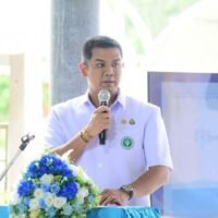 Vorwürfe gegen einige private Krankenhäuser, die Wanderarbeitern gefälschte Gesundheitszeugnisse ausgestellt haben, gefährden die Glaubwürdigkeit des thailändischen Gesundheitswesens. Der stellvertretende Gesundheitsminister Chaichana Dechdecho warf einigen unseriösen Institutionen vor, diese Zertifikate ohne die erforderlichen Gesundheitsprüfungen auszustellen.