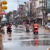 Wettervorhersagen sagen für den Großraum Bangkok sowie für den Osten, Norden und Nordosten von Sonntag bis Samstag dieser Woche aufgrund des Einflusses des Taifuns Ragasa im Pazifischen Ozean heftige Regenfälle und mögliche Überschwemmungen voraus.