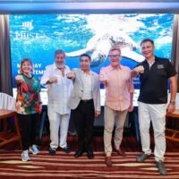 Da der neue Gouverneur von Phuket im nächsten Monat sein Amt antreten soll, drängt der derzeitige Gouverneur seinen Nachfolger, den Vorschlag, die Insel zu einer Sonderverwaltungszone mit einem Jahresbudget von über 10 Milliarden Baht zu machen, weiterhin zu unterstützen.