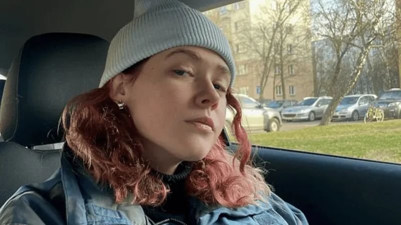 Ein junges belarussisches Model, das am 20. September zu einem Vorstellungsgespräch nach Bangkok gereist war, wurde entführt und in ein Betrugszentrum in Myanmar gebracht, wo sie ermordet und ihre Organe verkauft wurden, zitierten Naewna und Thai Rath heute Morgen (21. Oktober) den Standard in Hongkong und die Daily Mail in Großbritannien.