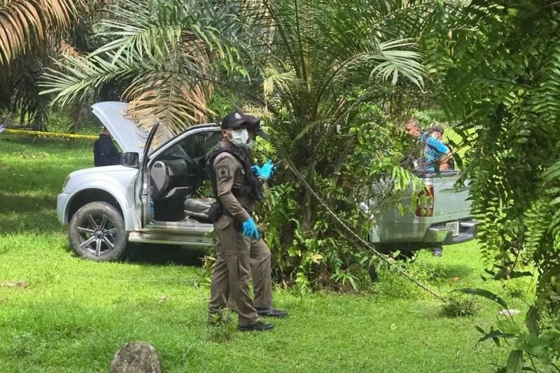 . Der bewaffnete Raubüberfall auf ein Goldgeschäft im Bezirk Sungai Kolok in Narathiwat am Sonntag, bei dem Goldschmuck im Wert von über 35,6 Millionen Baht erbeutet wurde, diente laut dem Internal Security Operations Command (Isoc) Region 4 der Finanzierung eines separatistischen Netzwerks im Süden.