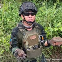 Die Königlich Thailändische Armee gab am Samstag (11. Oktober 2025) bekannt, dass bei einer Räumungsmission in Ban Nong Ya Kaeo, Bezirk Khok Sung, Provinz Sa Kaeo, drei Antipersonenminen vom Typ PMN-1 entdeckt wurden.