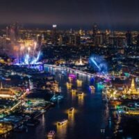 Thailand möchte in der kommenden Hochsaison mit vier Großveranstaltungen 12 Millionen internationale Besucher anlocken: dem Amazing Marathon, Maha Loy Krathong 2025, dem Vijit Chao Phraya Light Festival und dem Amazing Thailand Countdown. Die thailändische Tourismusbehörde (TAT) organisiert diese Veranstaltungen, um sowohl Kurz- als auch Langstreckentouristen anzulocken und erwartet, dass sie die Tourismuseinnahmen deutlich steigern.