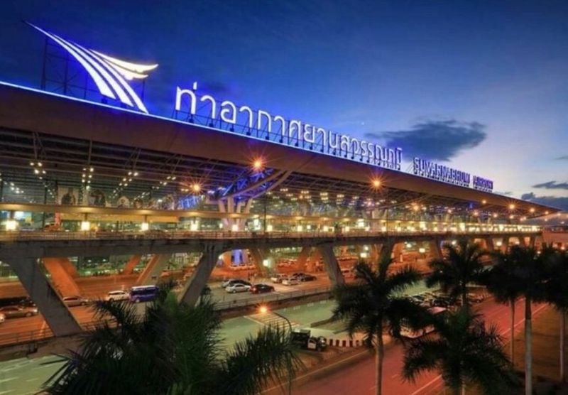 Das Verkehrsministerium hat einen ambitionierten Plan vorgestellt, der Thailand als führendes Luftfahrtzentrum Südostasiens positionieren soll. Im Fokus stehen dabei der Ausbau der Wartungs-, Reparatur- und Überholungskapazitäten (MRO) sowie die Verbesserung des Flugverkehrsmanagements.