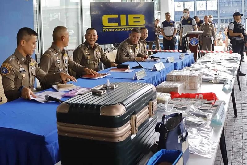 Die Banken verpflichten sich, die Überwachung und Untersuchung von Graugeldtransaktionen gemäß den verschärften Maßnahmen der thailändischen Zentralbank fortzusetzen.