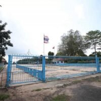 Premierminister Anutin Charnvirakul hat sich für seine Äußerung entschuldigt, dass „Thailand auch in Kambodscha eingedrungen sei“, räumte Kommunikationsmängel ein und versprach, dass ein solcher Fehler nicht wieder vorkommen werde.