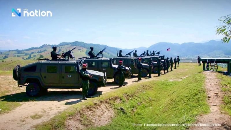 Die thailändischen Streitkräfte warnen, dass sie die Einsatzregeln durchsetzen könnten, nachdem ethnische Gruppen aus Myanmar die thailändische Grenze beschossen, zwei Menschen verletzt und eine Evakuierung der Zivilbevölkerung ausgelöst haben.