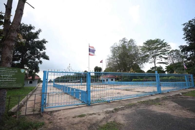 Generalmajor Winthai Suvaree, Sprecher der Königlich Thailändischen Armee, sagte am Montag, dass die 2. Armee am Sonntagabend Sichtungen von mehr als 250 Drohnen gemeldet habe, die über vielen Grenzgebieten Thailands flogen.