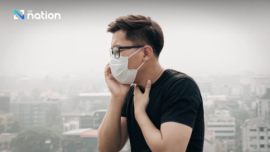 Die PM2,5 Konzentration steigt in ganz Bangkok, während in den östlichen Gebieten erste gesundheitliche Auswirkungen spürbar werden. Die PM2,5 Feinstaubbelastung in Bangkok ist angestiegen, wobei in mehreren Bezirken der gesundheitsrechtliche Grenzwert von 37,5 µg/m³ überschritten wird. Der Osten Bangkoks ist am stärksten betroffen, wobei im Bezirk Lat Krabang mit 47,6 µg/m³ der höchste PM2,5 Wert gemessen wurde.