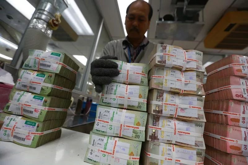 – Das US-Finanzministerium hat Japan weiterhin auf seiner Währungsbeobachtungsliste geführt und am Donnerstag Thailand hinzugefügt. Beide Länder würden im Rahmen des halbjährlichen Berichts an den Kongress auf potenziell unfaire Devisenpraktiken hin überwacht.