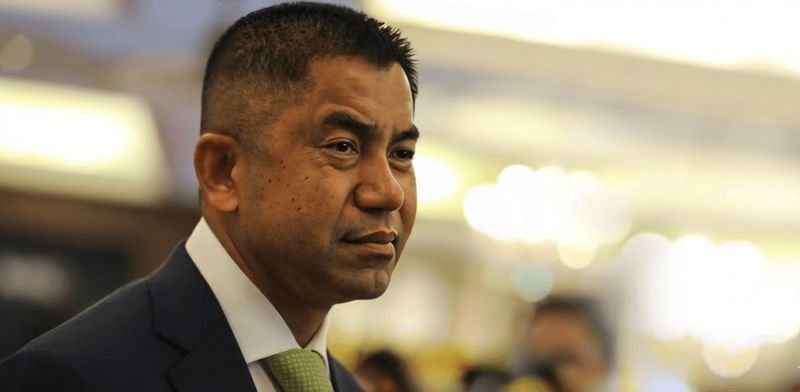 Der Oberste Verwaltungsgerichtshof hat die Entlassung von Surachate Hakparn, dem ehemaligen stellvertretenden Polizeichef, bestätigt. Das Gericht urteilte, die Entlassung sei rechtmäßig gewesen und beendete damit seine Bemühungen um eine Rückkehr in den Polizeidienst. Surachate war vor dem Strafgericht wegen Geldwäsche und Veruntreuung im Zusammenhang mit einer Online-Glücksspielplattform angeklagt worden.