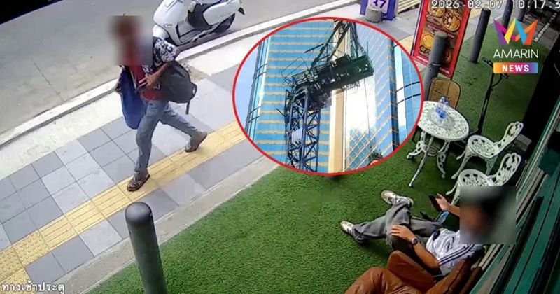 Ein Turmdrehkran, der gestern Morgen (7. Februar) an der Asoke-Kreuzung einstürzte und zwei Arbeiter aus Myanmar schwer verletzte, verfehlte nur knapp Fußgänger und einige Geschäfte. Angestellte schlossen sich den Passanten bei der panischen Flucht an, berichtete Amarin TV gestern Nachmittag.