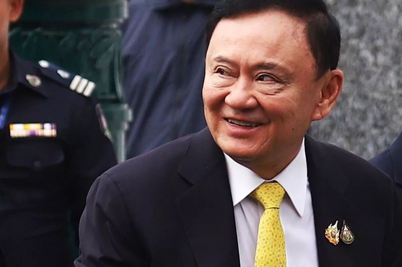 Der ehemalige Premierminister Thaksin Shinawatra kann im Mai einen Antrag auf Bewährung stellen, gemäß den Bestimmungen, die vorschreiben, dass Häftlinge zwei Drittel ihrer Haftstrafe verbüßen müssen, sagte Justizminister Generalleutnant Rutthapon Naowarat.