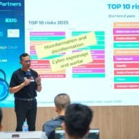 Thailand belegt weltweit den neunten Platz bei Online-Betrugsverlusten. Bis 2025 werden Verluste von über 27 Milliarden Baht erwartet, wobei die Opfer durchschnittlich 37.000 Baht pro Person verlieren. Die thailändische Nationale Cybersicherheitsbehörde (NCSA) warnt davor, dass Cyberkriminalität bis 2026 komplexer werden wird, insbesondere durch den Einsatz von KI-gestützter Deepfake-Technologie.