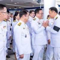 Die Royal Gazette gab am Dienstagmorgen die Ernennung der Mitglieder des neuen Kabinetts von Premierminister Anutin Charnvirakul durch Seine Majestät den König bekannt.