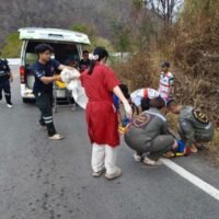 Ein deutscher Tourist ist am 14. März in der Provinz Phayao bei einem Motorradunfall ums Leben gekommen. Er war mit Freunden unterwegs. Die Polizei im Bezirk Chiang Muan wurde zu dem tödlichen Unfall auf der Strecke zwischen Phayao und Chiang Muan an einem Ort namens „Triple Heaven Spot“ gerufen. Rettungskräfte bestätigten den Tod des Fahrers noch an der Unfallstelle.