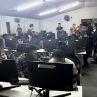 Die Polizei in Pattaya hat an einem einzigen Tag zwei Online-Glücksspielnetzwerke mit einem Gesamtjahresumsatz von 2,3 Milliarden Baht zerschlagen. Dies geschah nach separaten Razzien in zwei Villen, bei denen 68 indische Staatsangehörige festgenommen wurden.