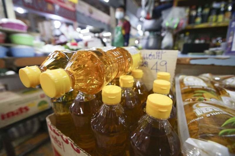 Steigende Treibstoff- und Transportkosten drohen, die Preise für lebensnotwendige Güter in die Höhe zu treiben, während das Handelsministerium versucht, die Einzelhandelspreise bis April zu stabilisieren.