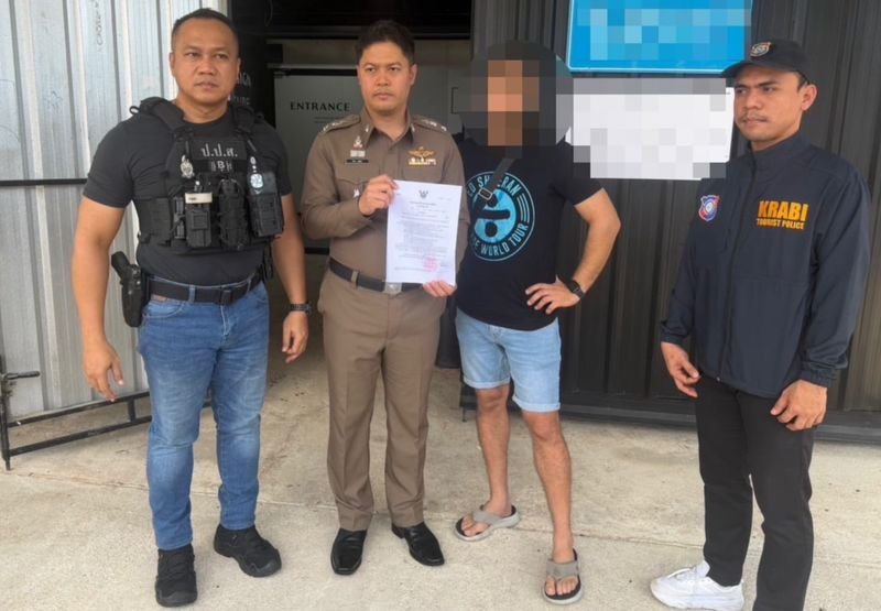 . Die Behörden haben in Krabi einen von einem israelischen Staatsbürger mit thailändischen Strohmännern betriebenen Cannabis-Ring zerschlagen. Dabei wurden hochpotente Cannabisextrakte mit einem THC-Gehalt weit über den zulässigen Grenzwerten gefunden. Das Büro des Drogenbekämpfungsamtes (ONCB) gab bekannt, dass die Operation zu mehreren Festnahmen und der Beschlagnahme von Vermögenswerten im Wert von rund 3 Millionen Baht geführt hat.