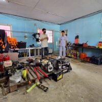 Panikkäufe und Engpässe in der Lieferkette haben zu Dieselknappheit geführt und damit die Versorgung mit lebenswichtigen Gütern und Dienstleistungen sowie den Alltag in mehreren Provinzen beeinträchtigt. Krankenhäuser und landwirtschaftliche Betriebe stehen unter Treibstoffmangel. Die Dieselkrise trifft viele Dienstleistungen und den Alltag.