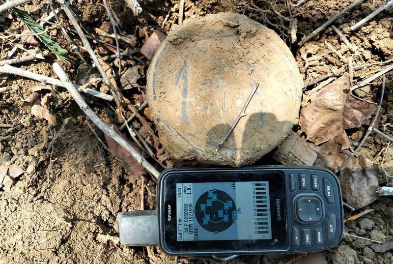 Zusätzliche kambodschanische Truppen wurden in der Gegend nahe Ban Nong Chan im Tambon Non Mak Mun von Khok Sung stationiert. Laut thailändischen Medienberichten vom Dienstag, die die Grenze beobachten, umfasst der Truppenaufmarsch auch den Bau zusätzlicher Bunker entlang der K5-Straße.