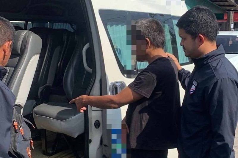 Ein 43-jähriger Lieferwagenfahrer wurde festgenommen, nachdem eine Ukrainerin bei der Polizei Anzeige erstattet hatte, vergewaltigt worden zu sein. Zuvor hatte sie ihn gebeten, seine Internetverbindung mit ihr zu teilen, damit sie ihre Freundin kontaktieren und finden konnte.