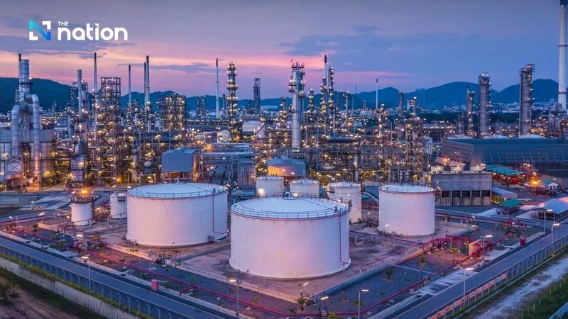 Die thailändische Regierung hat die inländischen Raffinerien angewiesen, die Dieselpreise um 2 Baht pro Liter zu senken . Dies stellt einen bedeutenden Eingriff in das Kraftstoffpreissystem des Landes dar, da der Öl- und Kraftstofffonds unter dem Druck steigender globaler Ölpreise immer tiefer ins Defizit gerät.