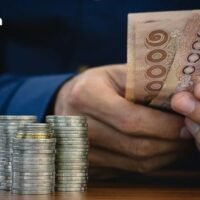 Die thailändische Zentralbank geht gegen Bargeldtransaktionen mit hohem Wert vor. Die Bank von Thailand verlangt nun von ihren Kunden eine formelle Begründung für Bargeldabhebungen von 5 Millionen Baht (115.000 US-Dollar) oder mehr.