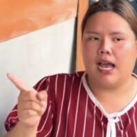 Eine thailändische Social-Media-Influencerin hat mit ihrer Behauptung, die Polizei habe 1.000 Baht für Benzin verlangt, bevor sie einer Untersuchung eines Einbruchs im Haus eines Verwandten in Ubon Ratchathani zustimmte, breite Kritik im Internet ausgelöst. Die am 5. April veröffentlichte und bis zum 6. April weit verbreitete Behauptung hat Bedenken hinsichtlich des Vertrauens der Öffentlichkeit in die Strafverfolgungsbehörden geweckt.