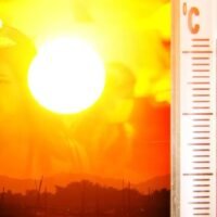Bangkok steht am Montag (4. Mai) vor einer kritischen Hitzewarnung. Laut der Umweltbehörde der Stadtverwaltung Bangkok (BMA) ist der Hitzeindex der Stadt auf über 52°C gestiegen und hat damit die Stufe „extreme Gefahr“ erreicht.