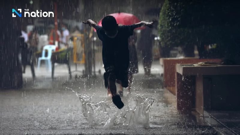 Der thailändische Wetterdienst (TMD) hat vor stärkeren Regenfällen in ganz Thailand gewarnt. In mehreren Gebieten, insbesondere im Norden und Nordosten, werden vereinzelt heftige Regengüsse erwartet.