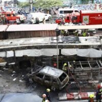 Der thailändische Verbraucherrat (TCC) und die Eisenbahnverkehrsbehörde (DRT) drängen auf eine grundlegende Überarbeitung des Verkehrsmanagementsystems in Bangkok, nachdem ein tödlicher Zusammenstoß zwischen einem Zug und einem Bus gravierende Schwächen an Bahnübergängen offengelegt hat.