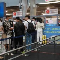 Die Tourismusbetreiber in Phuket und Pattaya begrüßten die Entscheidung der Regierung, die 30-tägige Visafreiheit wiederherzustellen, und erklärten, dieser Schritt würde dazu beitragen, illegale Geschäfte und Langzeitbesucher mit geringem Budget einzudämmen.