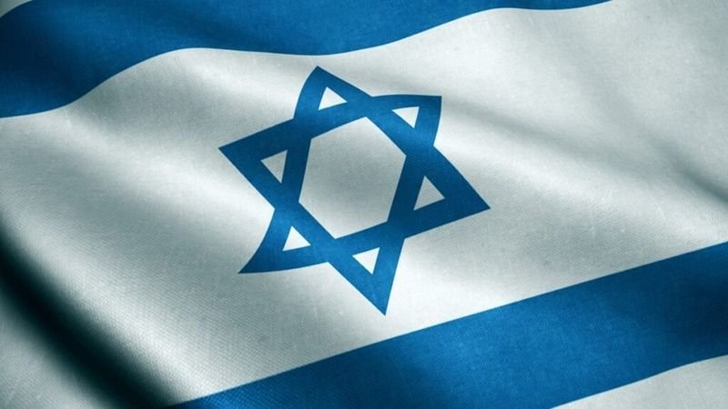 Die israelische Botschaft in Thailand hat ihre Staatsbürger in Phuket gewarnt und ihnen dringend geraten, die lokalen Gesetze strikt einzuhalten. Hintergrund ist die Ankündigung der Behörden von Phuket, die Kontrollen gegen ausländische Einwohner und Touristen zu verschärfen. Die Botschaft betont in ihrer Warnung, wie wichtig die Einhaltung der Gesetze sei, um empfindliche Strafen zu vermeiden.