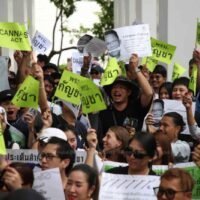 Das thailändische Ministerium für traditionelle und alternative Medizin hat die Kontrollen des Cannabisverkaufs verschärft, nachdem neue ministerielle Vorschriften die Verwendung von Cannabis strikt auf medizinische Zwecke beschränken.