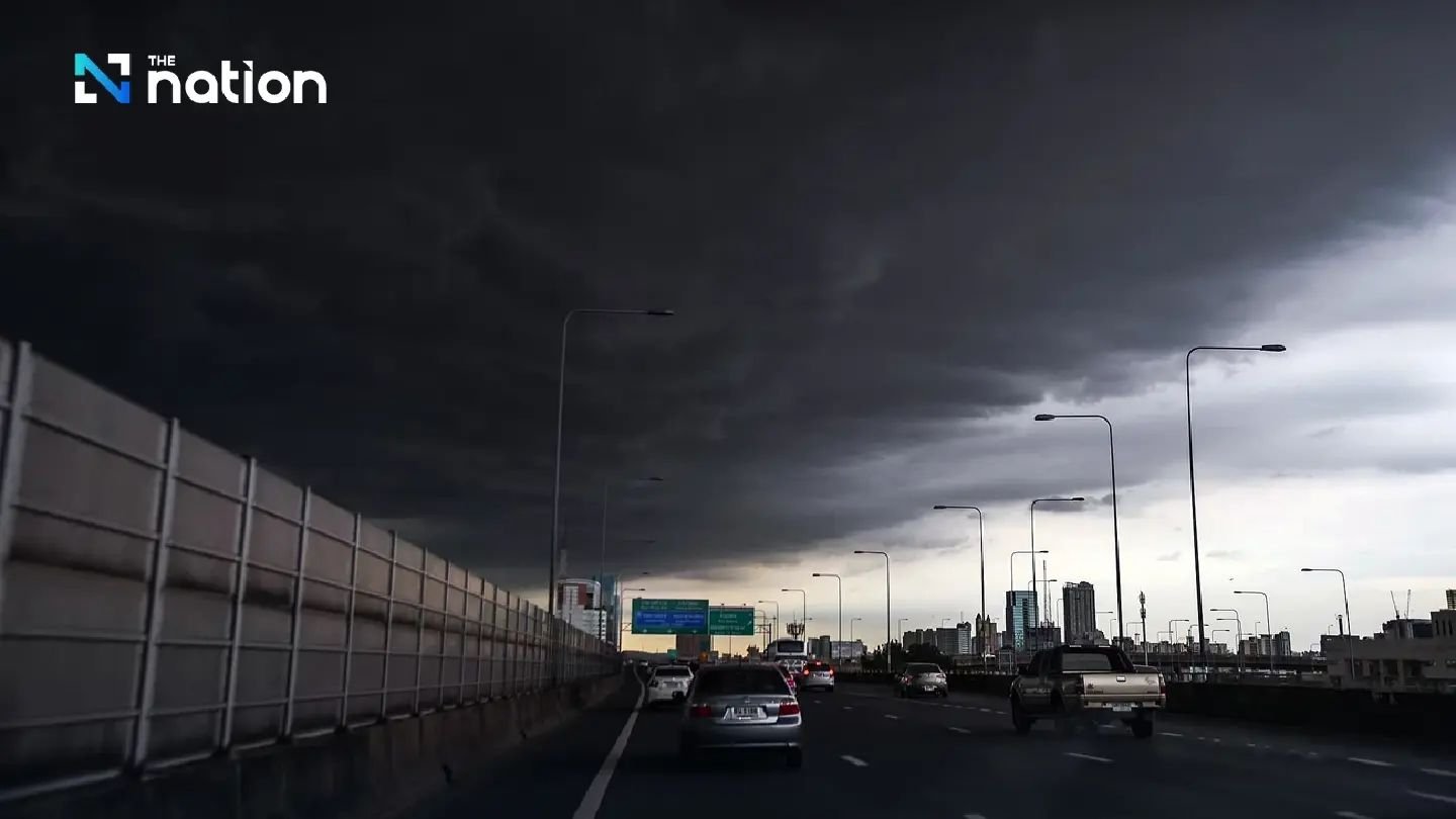 Der thailändische Wetterdienst ( TMD ) hat für Dienstag (12. Mai 2026) eine Wettervorhersage erstellt. In Bangkok werden in 60 % des Gebiets Gewitter erwartet, während in 45 Provinzen mit Gewittern und stürmischen Winden gerechnet wird, da südliche und südöstliche Winde Feuchtigkeit aus dem Golf von Thailand und dem Südchinesischen Meer über Nordthailand bringen.