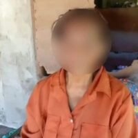 Ein Jugendlicher aus dem Bezirk Kaset Sombun in Chaiyaphum wurde festgenommen, weil er angeblich seine Mutter unter Alkohol- und Methamphetamineinfluss sexuell missbraucht hatte. Der Vorfall ereignete sich am 25. Mai und führte zu polizeilichen Ermittlungen, nachdem die Mutter mit Hilfe einer Nachbarin Anzeige auf der Polizeiwache Ban Deua erstattet hatte.