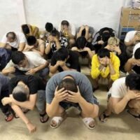 Premierminister Anutin Charnvirakul hat Gesetzesänderungen angeordnet, um die Abschiebung ausländischer Straftäter in Thailand zu beschleunigen. Ziel ist es, zu verhindern, dass die Straftäter während der Wartezeit auf ihre Ausweisung aus dem Land wieder kriminelle Aktivitäten aufnehmen.
