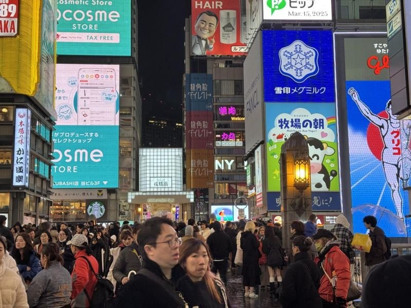 Eine Reiseseite namens Japon Japan auf Facebook erhielt Beschwerden wegen Betrugs an Reisenden. Die Seite gab vor, Dienstleistungen wie Züge, Flüge und Hotels in Japan zu buchen, die Buchungen wurden jedoch nicht wie versprochen durchgeführt.